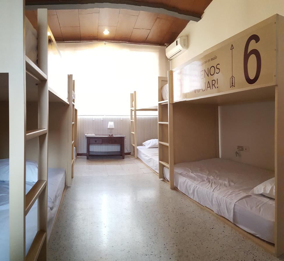 Hostal San Benito San Salvador Esterno foto