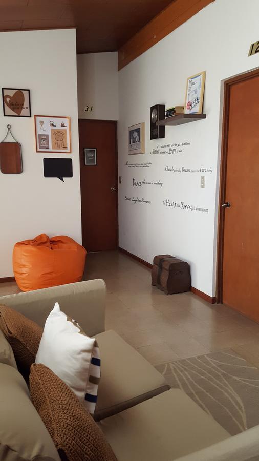 Hostal San Benito San Salvador Esterno foto
