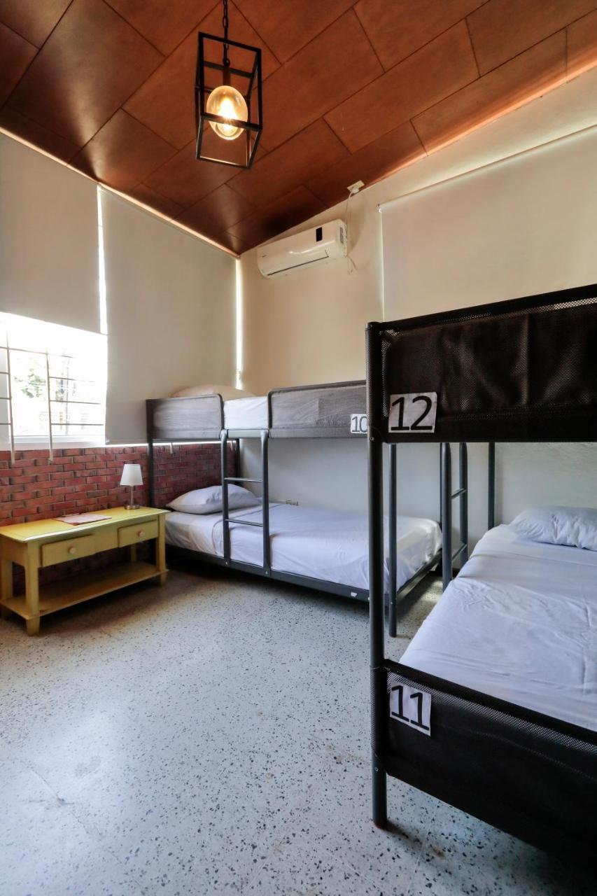 Hostal San Benito San Salvador Esterno foto